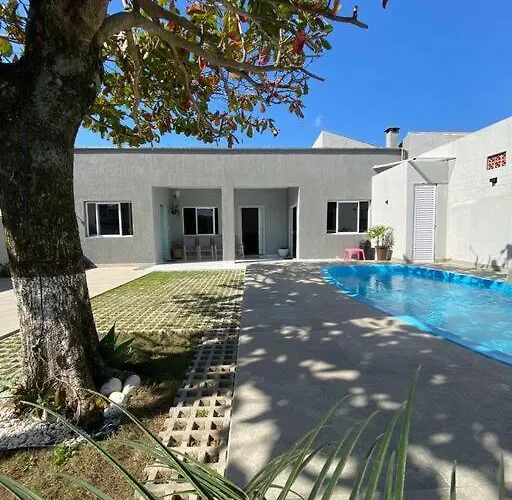 Ampla Casa C/ Piscina Em Balneario Camboriu